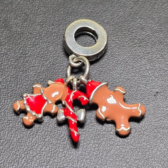 Gingerbread Man & Woman Charm For Bracelets (NWOT) - Picture 2 of 4